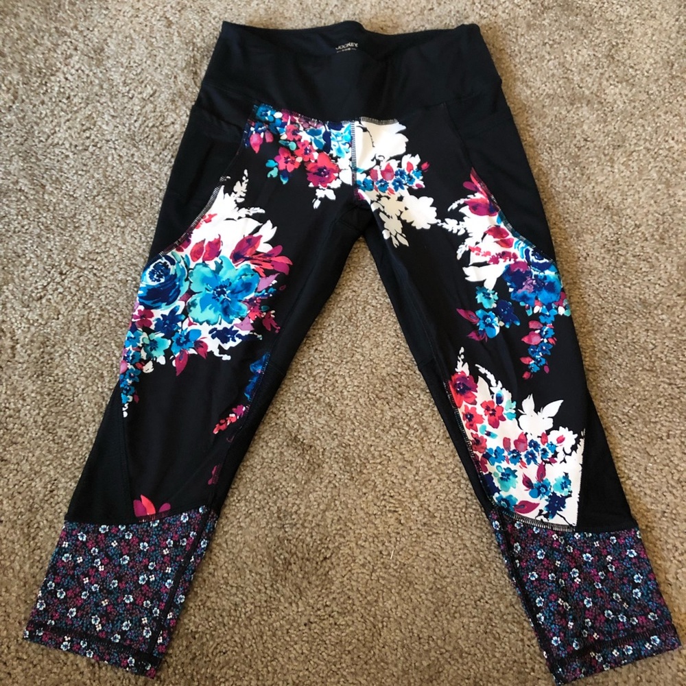 Jockey printed capris with mesh details!